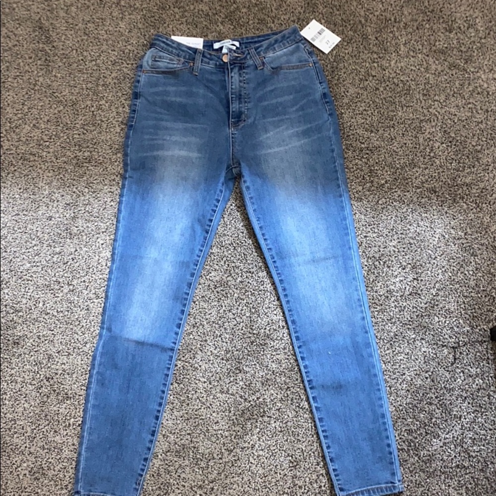 Forever 21 Curvy Jeans